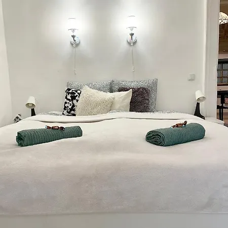 White Near The Famous New York Cafe Budapest