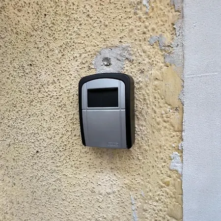 White Near The Famous New York Cafe Budapest